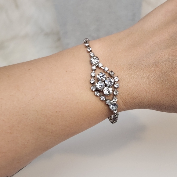 Vintage Art Deco Style Rhinestone Link Bracelet Silver Tone 1950s Retro Costume - Picture 4 of 9